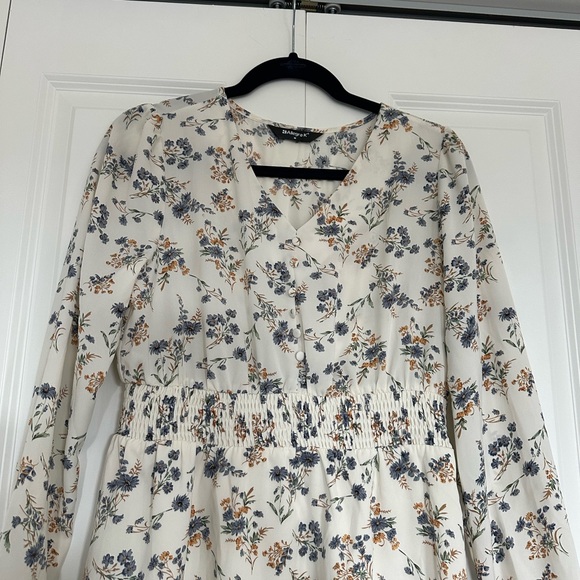 Floral Print V-Neck Long Sleeve Smocked Waist Midi Dress - Picture 6 of 9